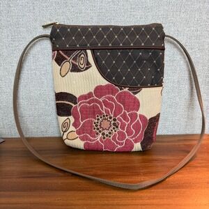 Vintage 1990s Danny K Beverly Hills Floral Tapestry Crossbody Bag Made in USA‎